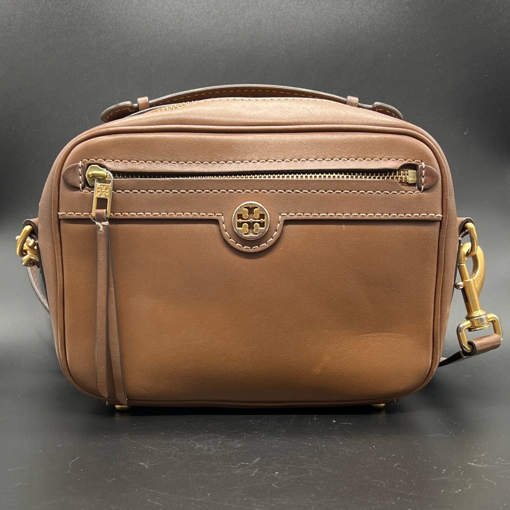 Tory Burch Leather Monogram Crossbody Camera Bag Two Way Tan - Picture 3 of 16